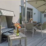 Ferienhaus Störtebekers Reethus Mit Sauna, Kamin Und E-ladesäule