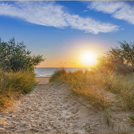 Stoertebekers Reethus Mit Sauna, Kamin Und E-ladesaeule Casa de Férias